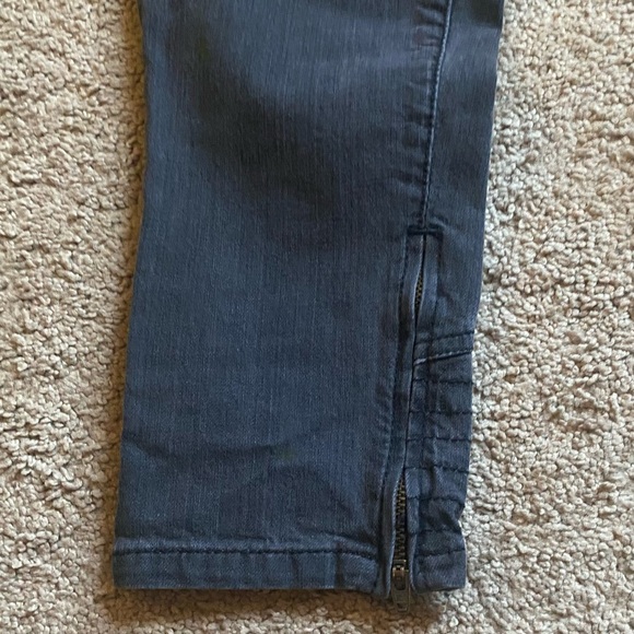 NEW Gray Distressed Vintage Moto Jeans - Picture 2 of 13